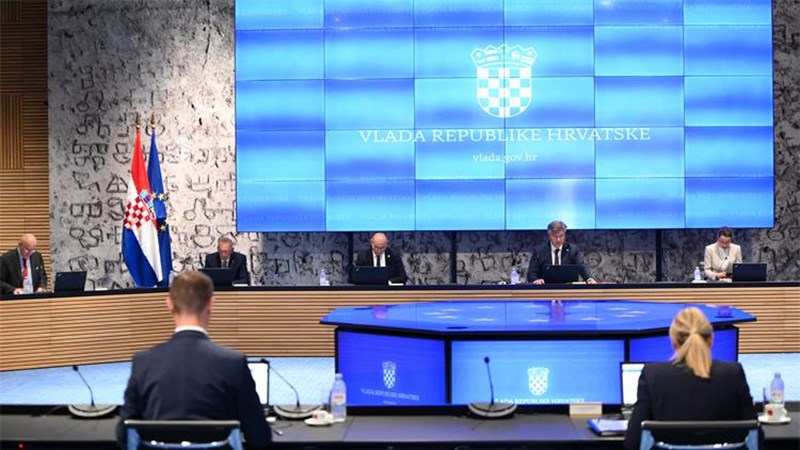 Plenković: Kupnja borbenih aviona dio je zaokružene politike Vlade glede jačanja naših obrambenih sposobnosti